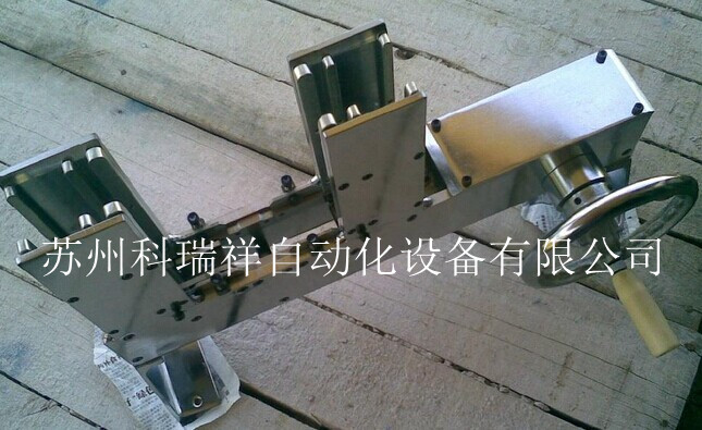 电子变压器EI插片机